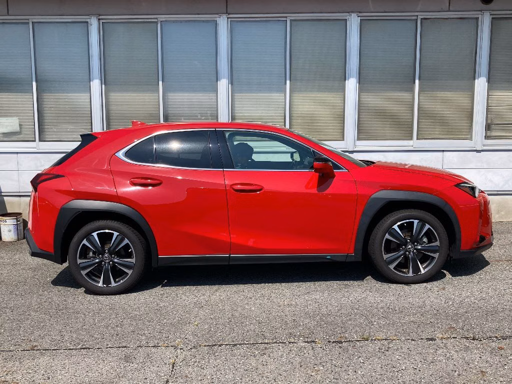 LEXUS UX250H