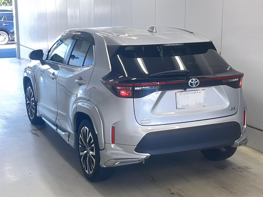 TOYOTA YARIS CROSS