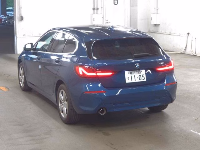 BMW 1-SERIES