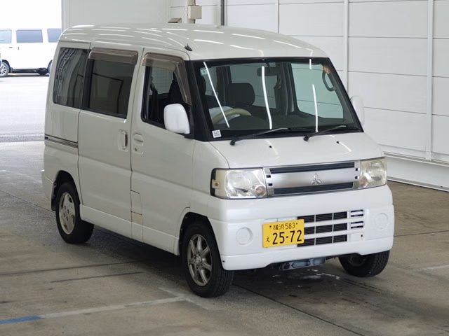 MITSUBISHI TOWN BOX