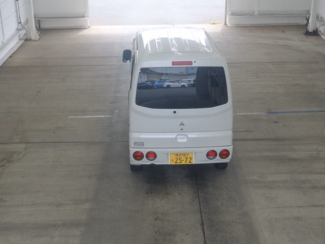 MITSUBISHI TOWN BOX