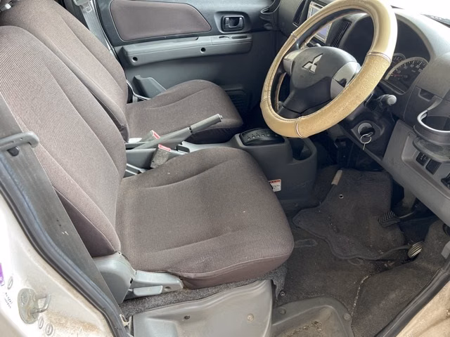 MITSUBISHI TOWN BOX