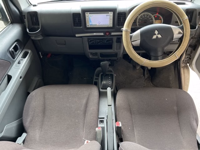 MITSUBISHI TOWN BOX