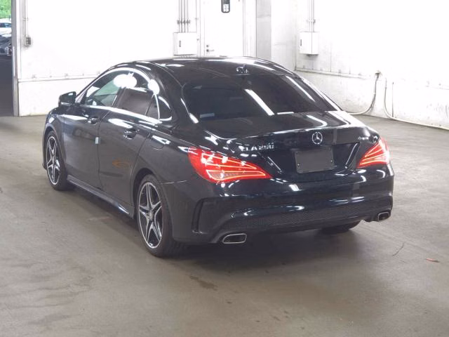 MERCEDES-BENZ CLA-CLASS