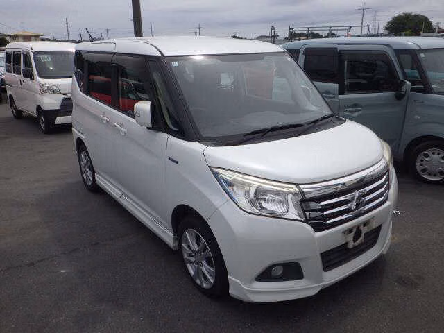 MITSUBISHI DELICA D:2