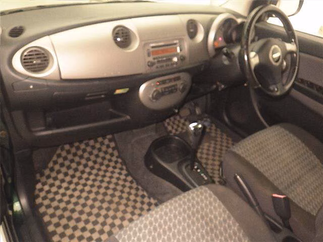DAIHATSU MIRA GINO