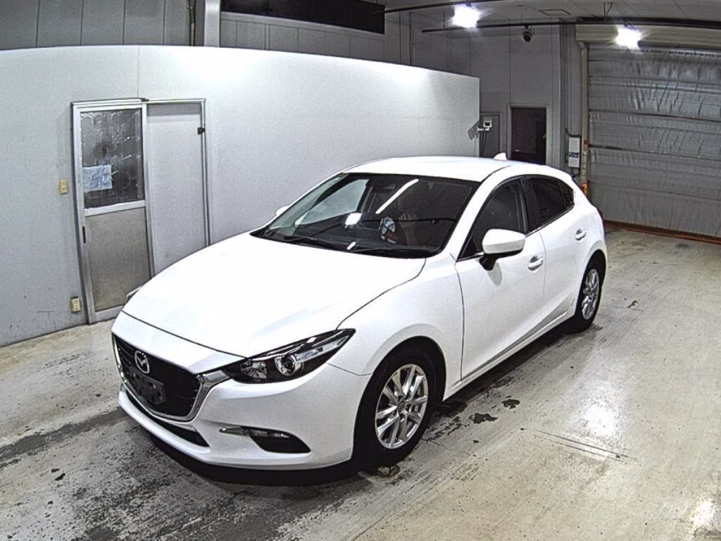 MAZDA AXELA
