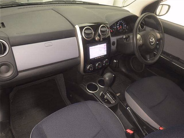 MAZDA VERISA