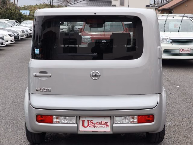 NISSAN CUBE