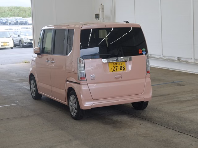 HONDA N-BOX