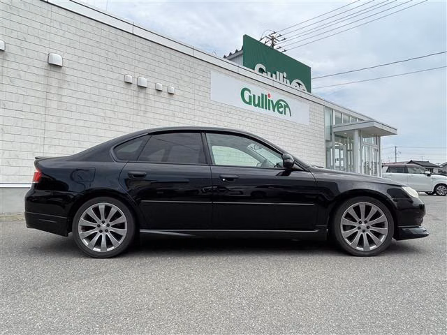 SUBARU LEGACY B4
