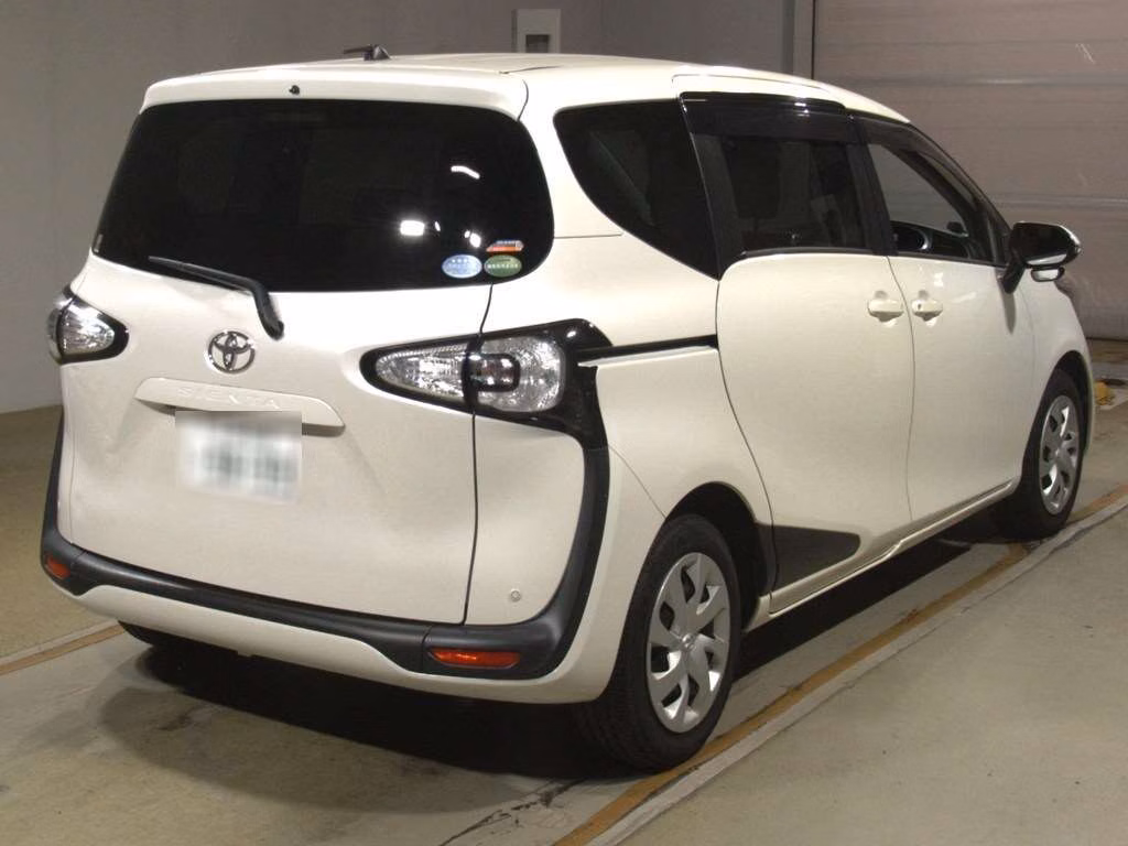 TOYOTA SIENTA