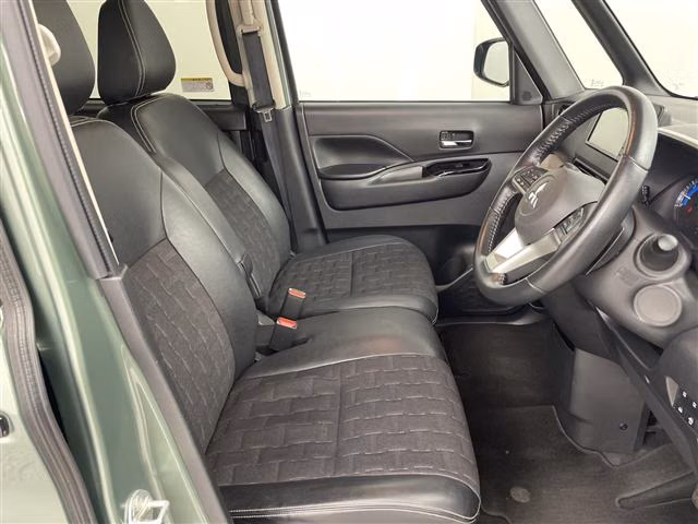 MITSUBISHI DELICA MINI