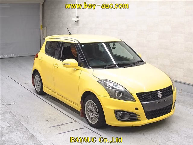 SUZUKI SWIFT