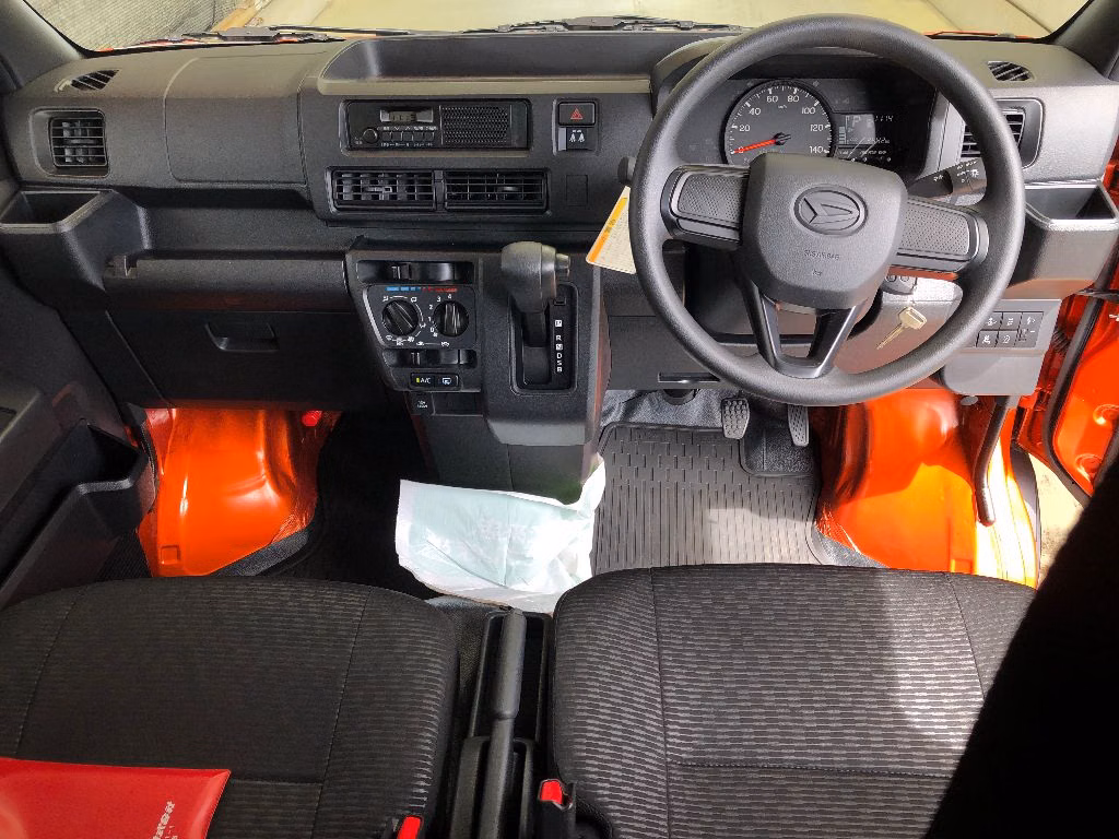 DAIHATSU ATRAI