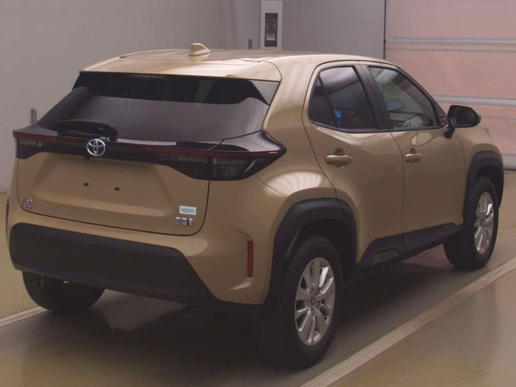 TOYOTA YARIS CROSS
