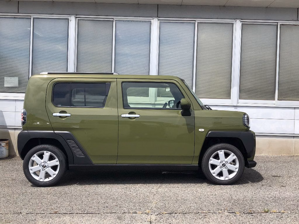 DAIHATSU TAFT