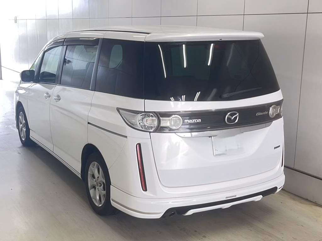 MAZDA BIANTE