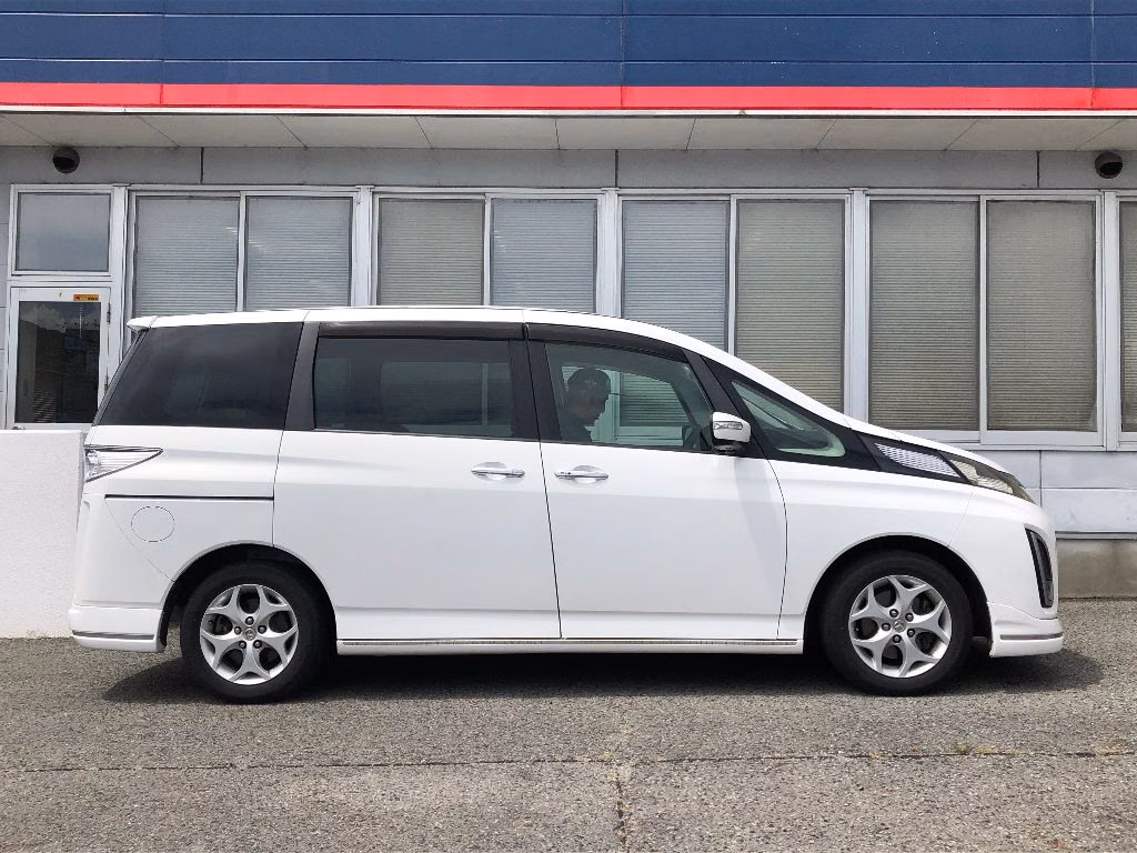 MAZDA BIANTE