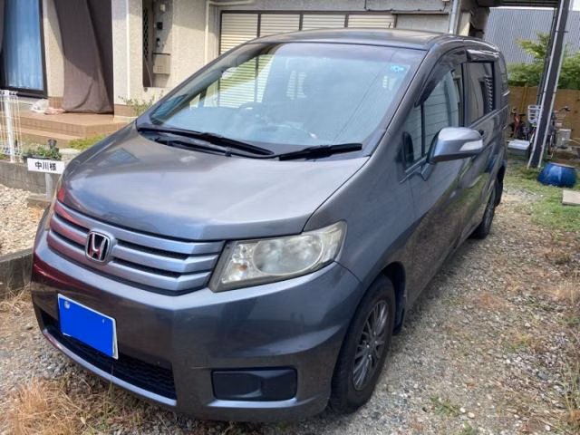 Honda Freed Spike
