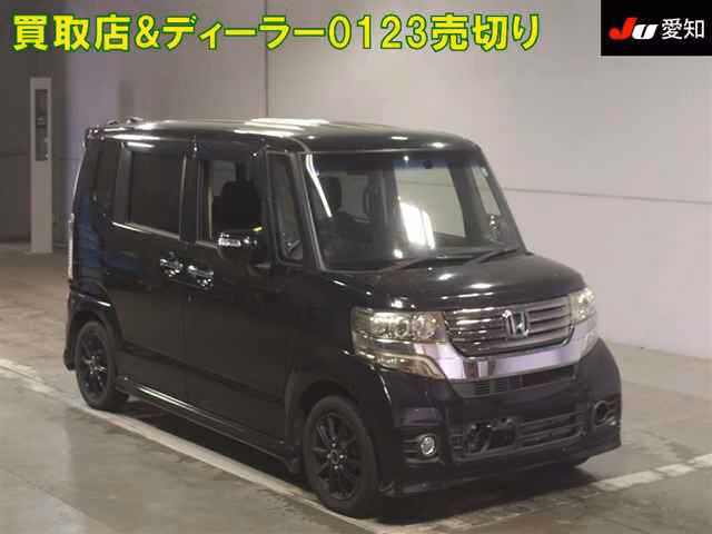 HONDA N-BOX