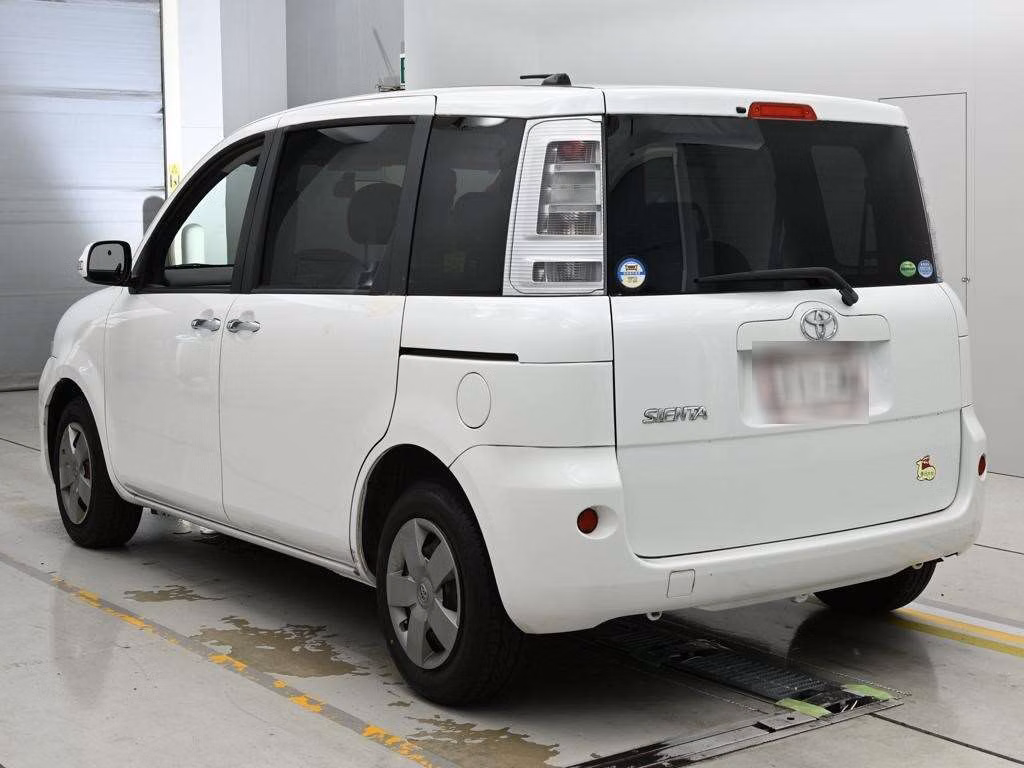 TOYOTA SIENTA