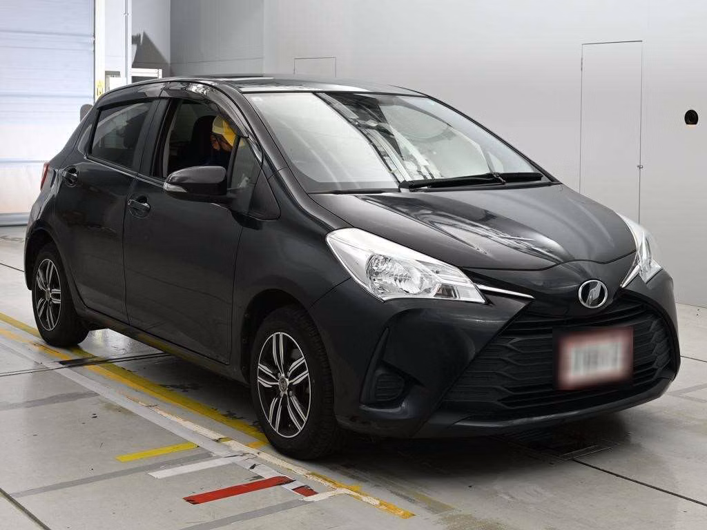 TOYOTA VITZ
