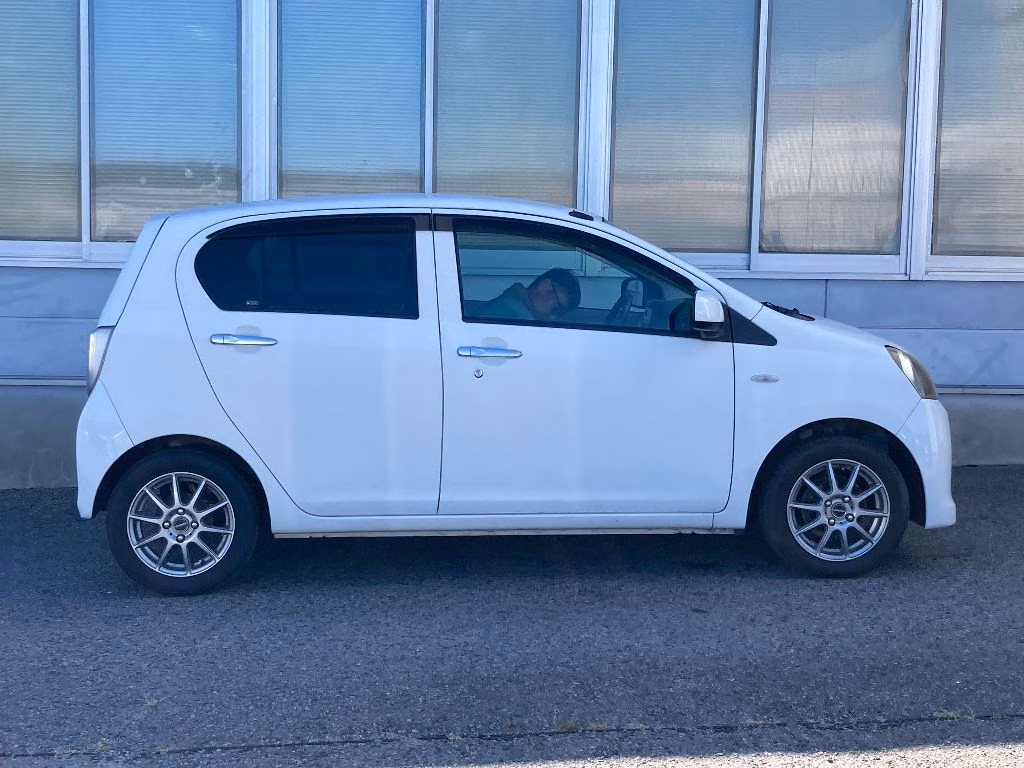 TOYOTA PIXIS EPOCH