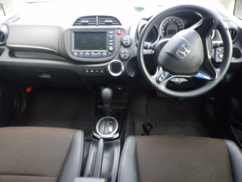 HONDA FIT SHUTTLE