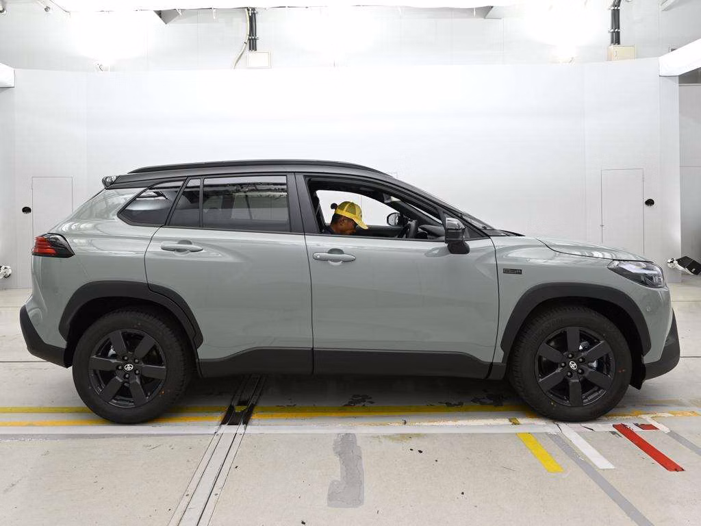 TOYOTA COROLLA CROSS