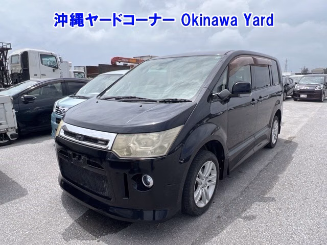 MITSUBISHI DELICA D:5