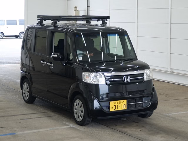 HONDA N-BOX