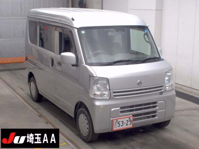NISSAN NV100 CLIPPER