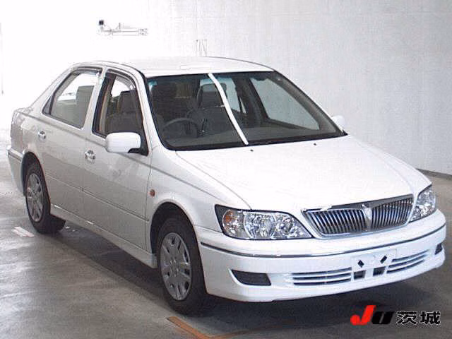 TOYOTA VISTA