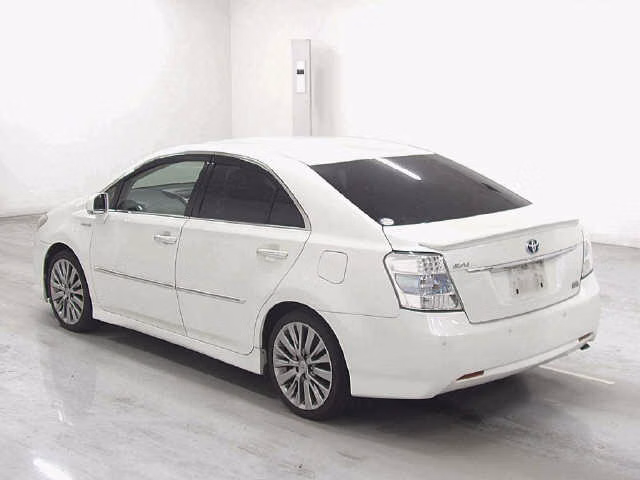 TOYOTA SAI