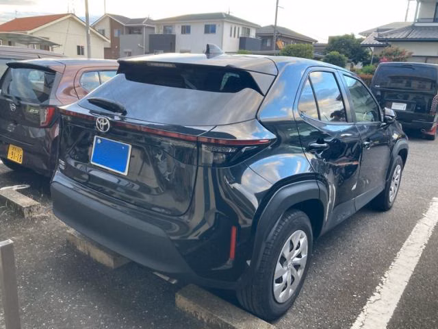 TOYOTA YARIS CROSS