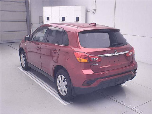 MITSUBISHI RVR