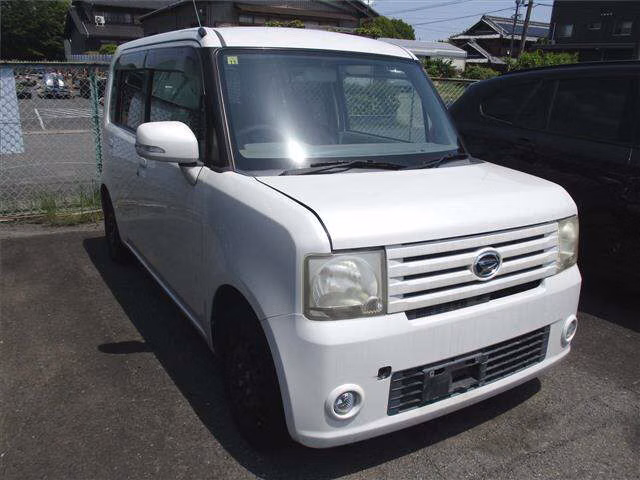 DAIHATSU MOVE CONTE