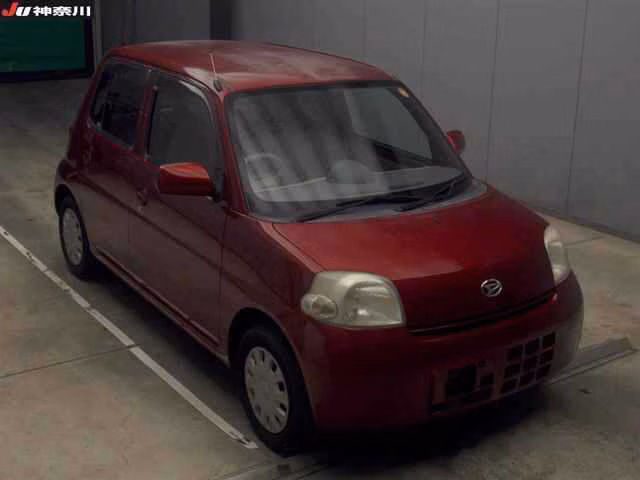 DAIHATSU ESSE