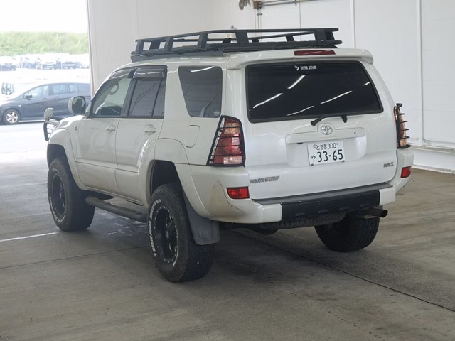 TOYOTA HILUX SURF
