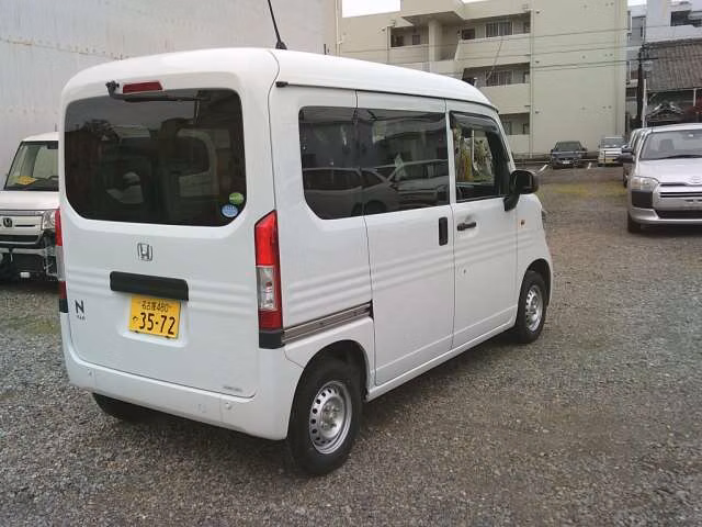 HONDA N-VAN
