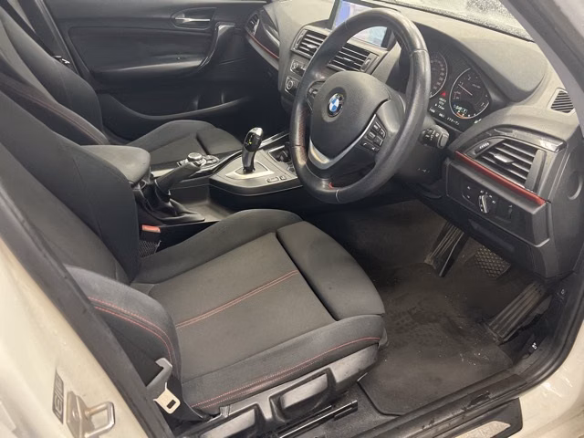 BMW 1-SERIES