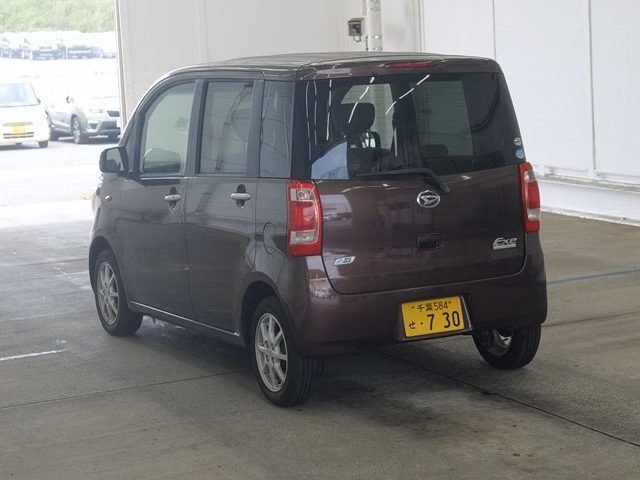DAIHATSU TANTO EXE