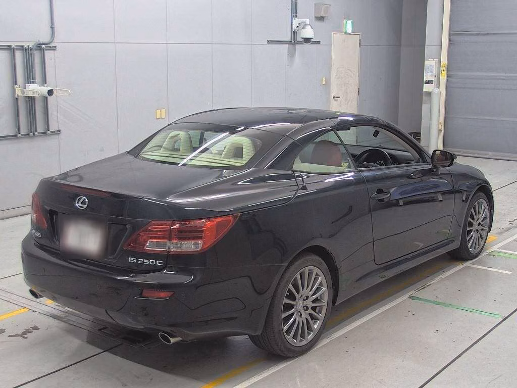 LEXUS IS250