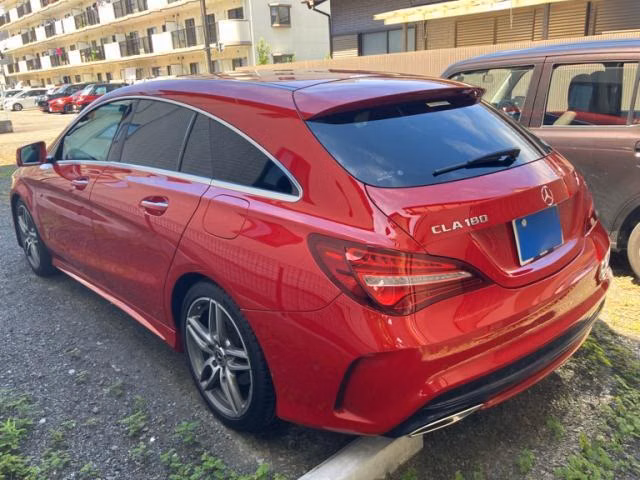 MERCEDES-BENZ CLA-CLASS