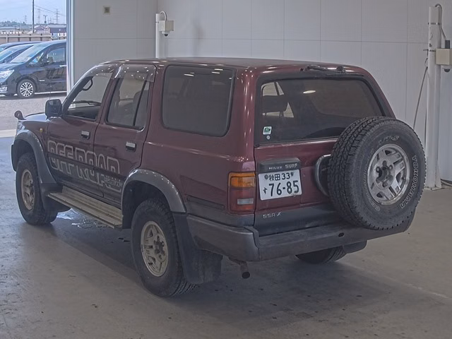 TOYOTA HILUX SURF