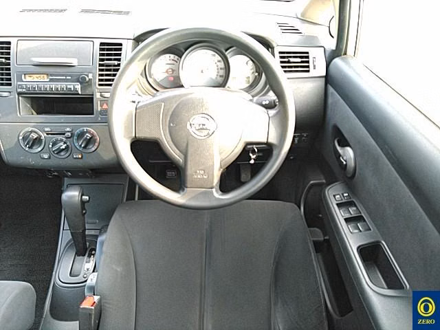 NISSAN TIIDA LATIO
