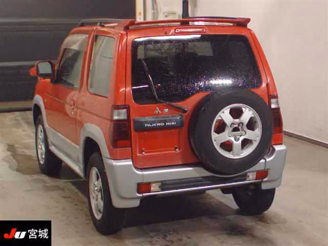 MITSUBISHI PAJERO MINI