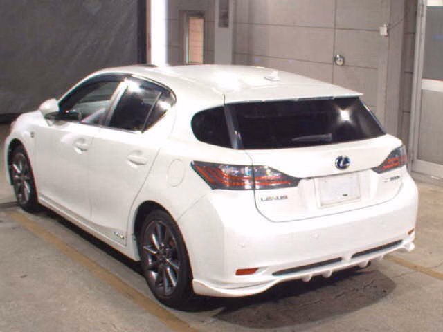 LEXUS CT200H