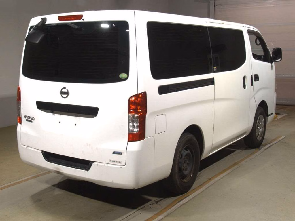 NISSAN NV350 CARAVAN
